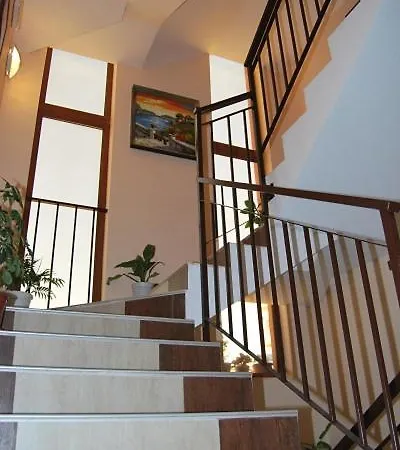 Guest house Iztok *