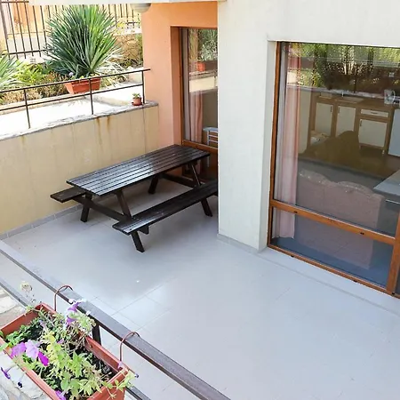 Pensión Iztok Sozopol